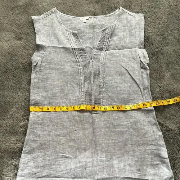 Used Garnett Hill dress with under slip. Size 10. - Picture 6 of 6